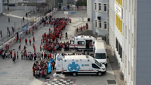 Hoca Ahmet Yesevi İlkokulu'nda Sağlıklı Gelecek Eğitimi