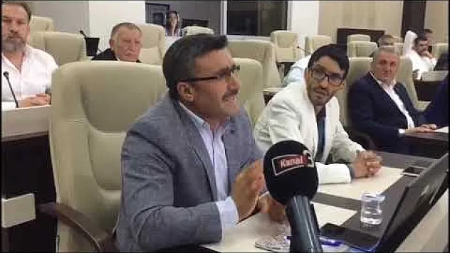'Hocalar'a 5 milyon gönderildiğini ispat edin, istifa ederim'