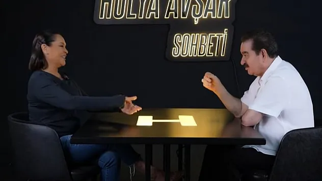 Hülya Avşar, Programına İbrahim Tatlıses'i Konuk Etti