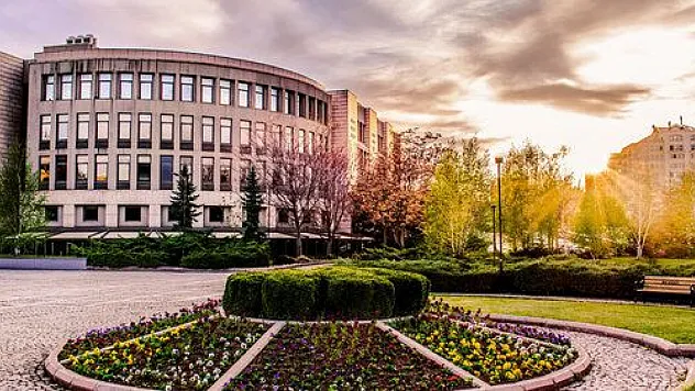 İhsan Doğramacı Bilkent Üniversitesine Akademisyen Alınacak