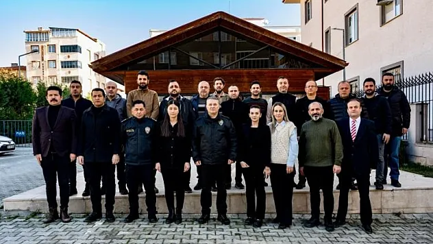 İl Emniyet Müdürü Şener, Personelle Bir Araya Geldi