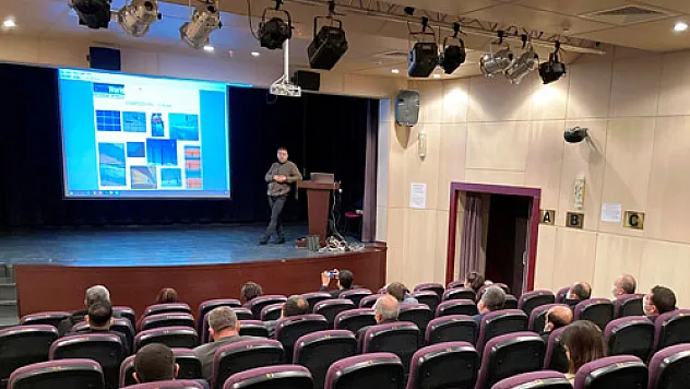 İl Kültür ve Turizm Müdürlüğü personeli, fotoğrafçılık eğitimi aldı