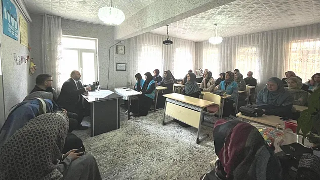 İl Müftüsü Açık 'Gençlik Buluşmaları' Programına Katıldı