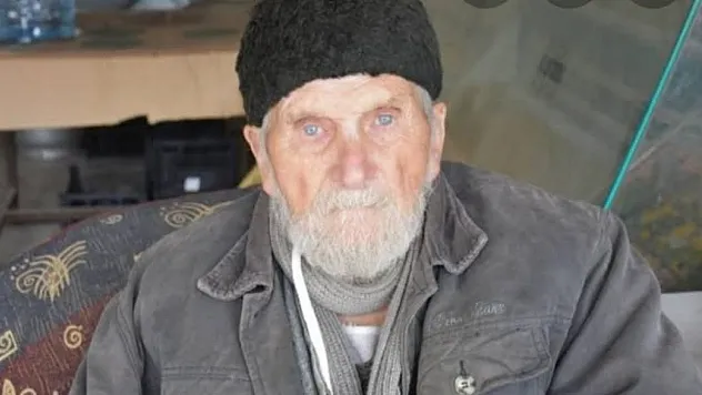 İlçede 60 Yıl Esnaflık Yaptı, Bakkalı Markete Dönüştürdü