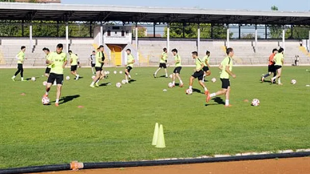 İlk gece maçı bugün – Kocatepe Gazetesi