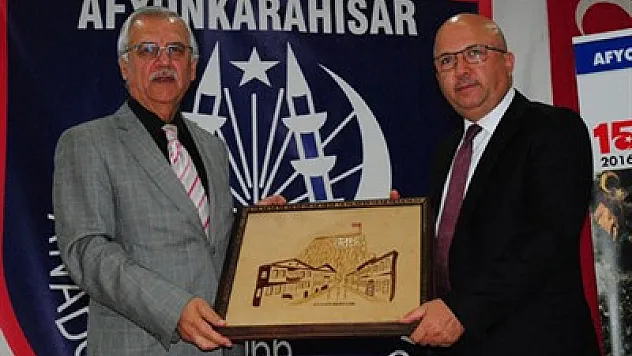 İmam Hatip'in tarihsel süreci anlatıldı
