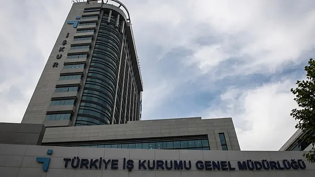 İŞKUR'un İşe Yerleştirme Rakamı 947 Bini Aştı