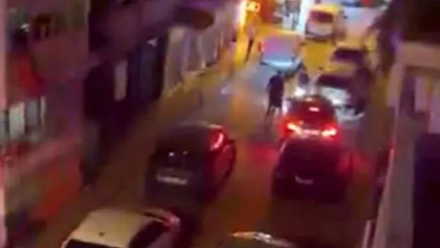 İzmir'de Silahlı Çatışma: 5 Yaralı