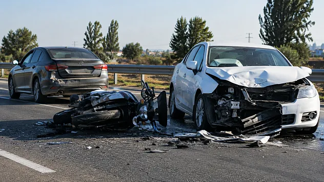 Jandarma Motosikletine Çarptı, Ardından...