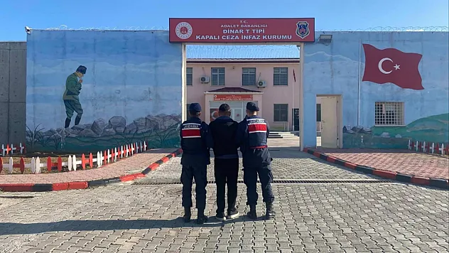 Jandarmanın Yakaladığı 50 Kişiden, 18'i Tutuklandı