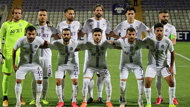 Jetler  lige  galip  başladı: 1-0