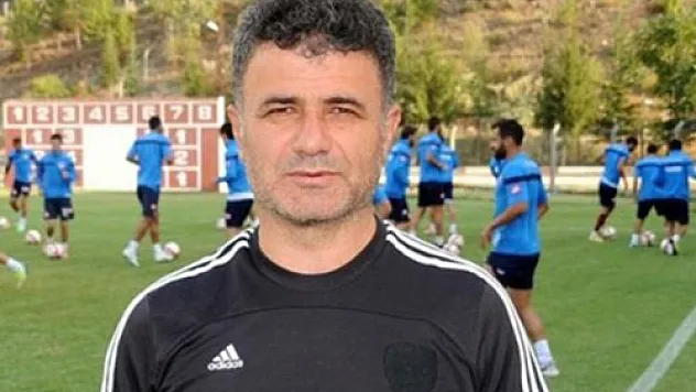 Jetler Özgün ile anlaştı