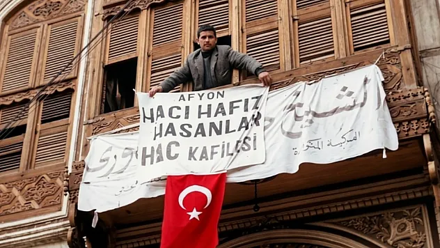 Kâbe yolunda 65 yıl…