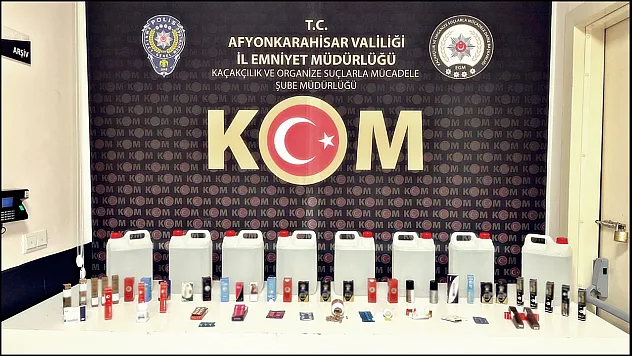 Kaçak İçki Ve Cinsel Ürünlere Polis El Koydu