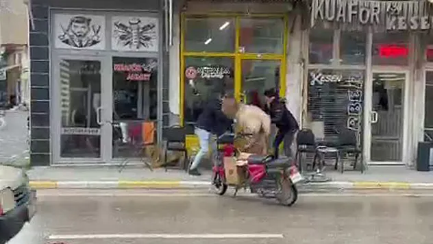 Kaçan İnek, Dükkana Girmeye Çalıştı