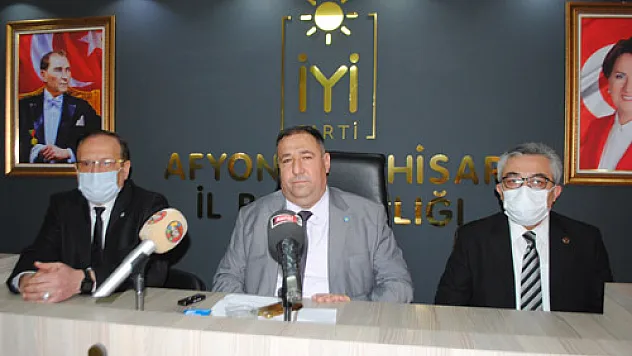 'Kadın kültür evleri  siyasi hesaplara  heba edilmemeli'