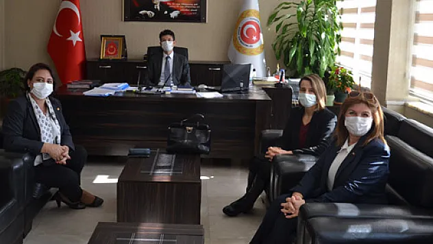 Kadınlara koronavirüsle  mücadele anlatıldı