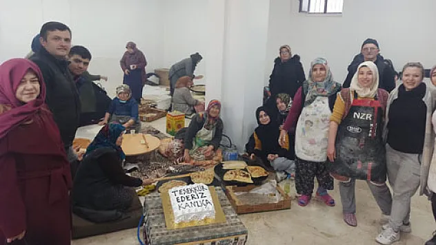Kanlıca Mahallesi depremzedeler için seferber oldu