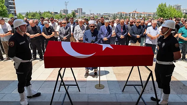 Kansere Yenik Düşen Polis Memuru Sonsuzluğa Uğurlandı