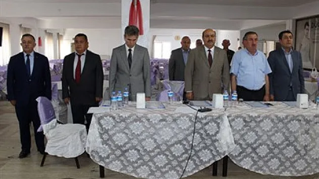 Karagöz yeniden başkan seçildi – Kocatepe Gazetesi