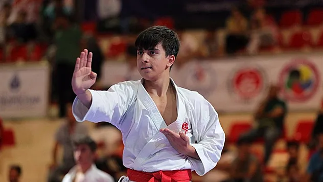 Karate beyin gücünün, teknik ve hızla birleştiği bir spor