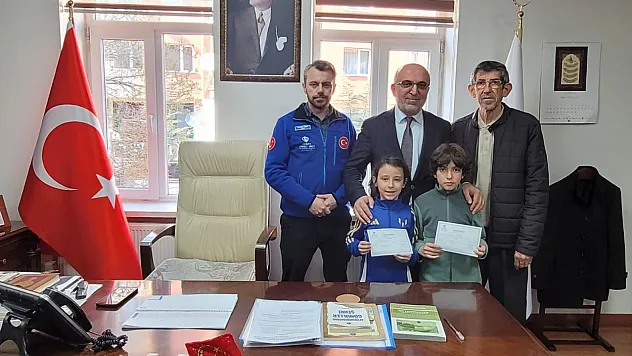 Kardeşlerin Gazze Hassasiyeti Örnek Oldu