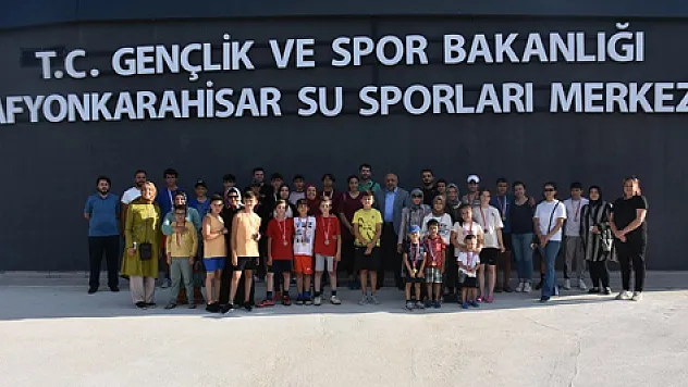 Kasapoğlu ilk madalyalarını verdi