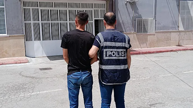 Kasten Yaralama Suçundan Aranan Şahsı Polis Yakaladı