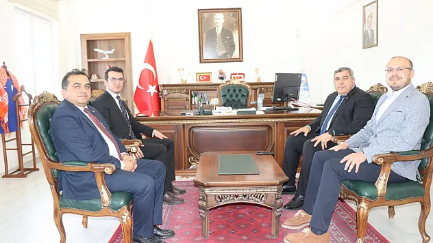 Kaymakam Okumuş, Müdür Sünnetci İle İstişare Etti