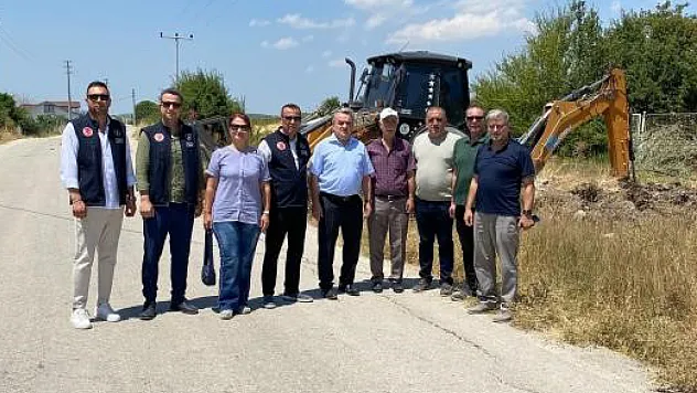 Kaymakam Öztürk, Kandilli Köyü'ndeki Altyapı Çalışmalarını Yerinde İnceledi