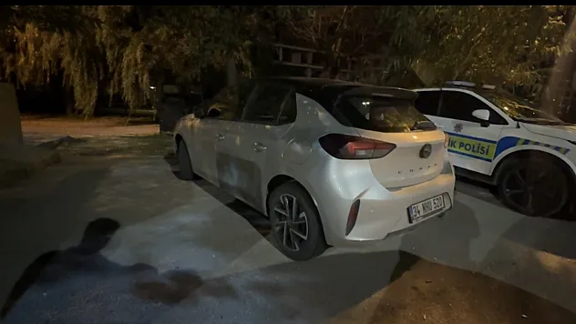 Kiraladığı Otomobil Çalıntı Çıktı! Gerçek Polis Kontrolünde Ortaya Çıktı