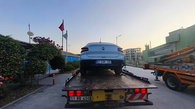 Kiralık Araçla Fabrika Otoparkını Karıştırdı