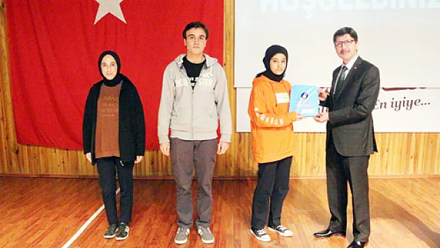 Kitap okuma yarışması ödül töreni yapıldı