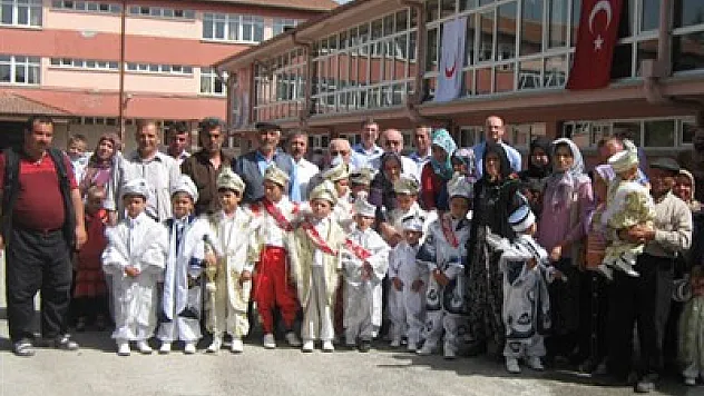Kızılay'da toplu sünnet şöleni kayıtları başladı