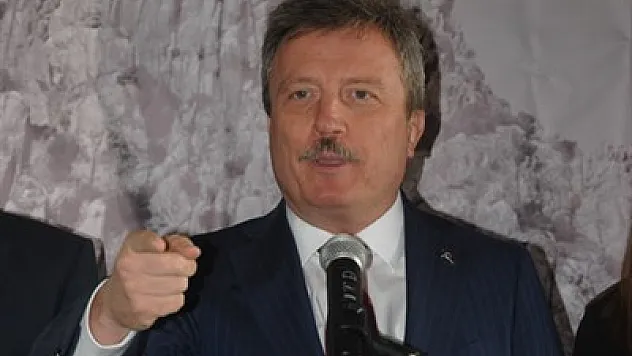 Koçak'a destek için 7 bin imzalı genç başvuru
