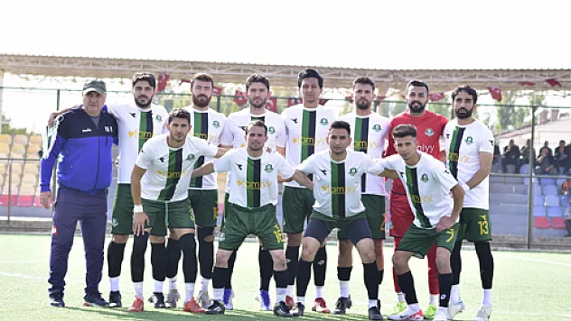 Kocaöz Karşıyaka’ya acımadı