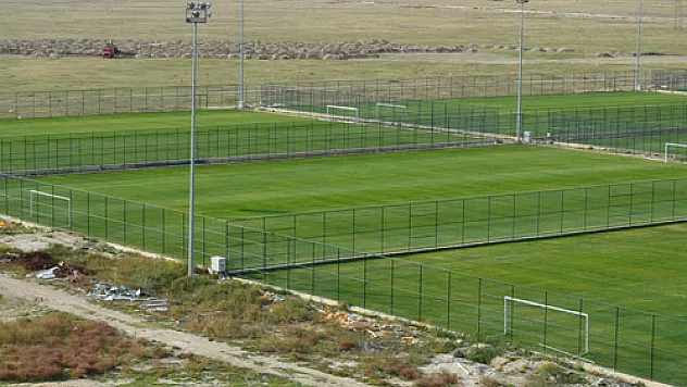 Kocatepe Spor Kompleksi yaz kamplarına hazır