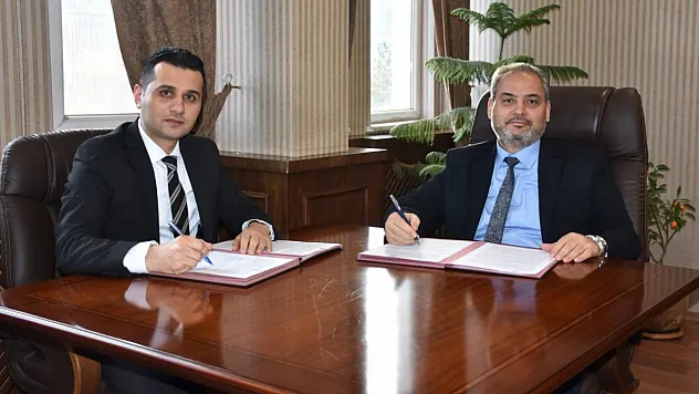 Kocatepe Yazdı, İmzalar Atıldı