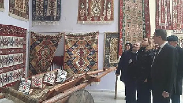 Köksal: Makam koltuklarında değil, halkın içindeyiz