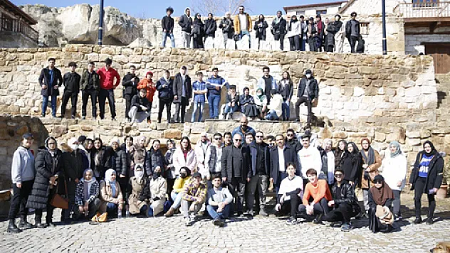 Konuk öğrencileri Cumhuriyet ağırladı