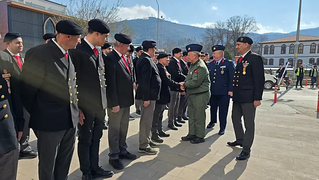 Korgeneral Kadıoğlu'ndan Afyon'da Anlamlı Ziyaret