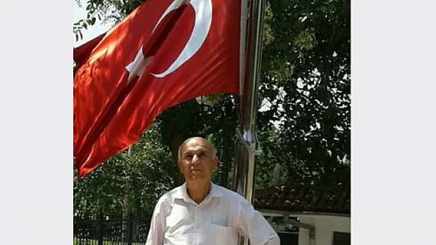 'Köy meydanlarına Türk Bayrağı dikilsin'