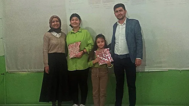 Köy okulunda Mevlidi Nebi programı