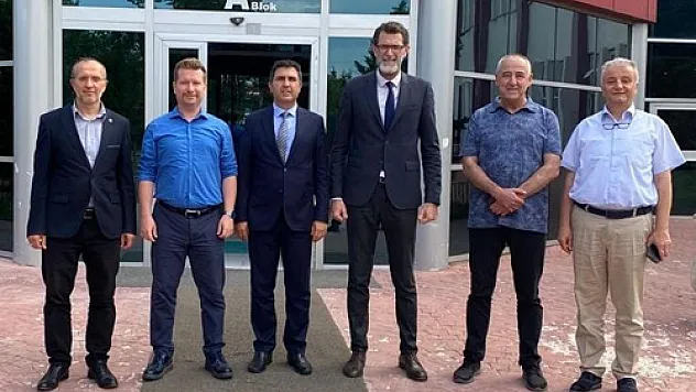 KSBÜ heyeti AFSÜ’de teknik gezide bulundu