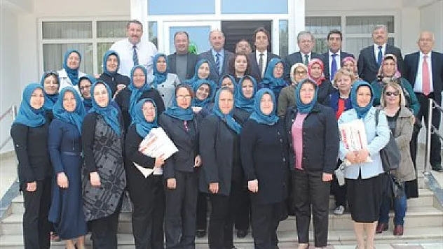 Kur'an talebelerine belgeleri verildi – Kocatepe Gazetesi
