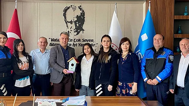 Kuş Evleriyle Doğaya Ve Farkındalığa Katkı