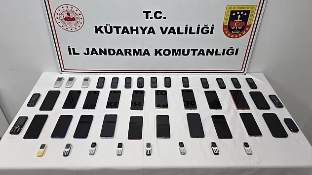 Kütahya'da 1,6 Milyon TL'lik Kaçak Telefon Operasyonu!