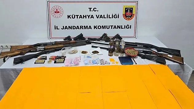 Kütahya'da Uyuşturucu Ve Silah Operasyonu: 14 Şüpheli Gözaltında