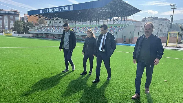 Kütahya'daki Spor Sahaları Yenilendi