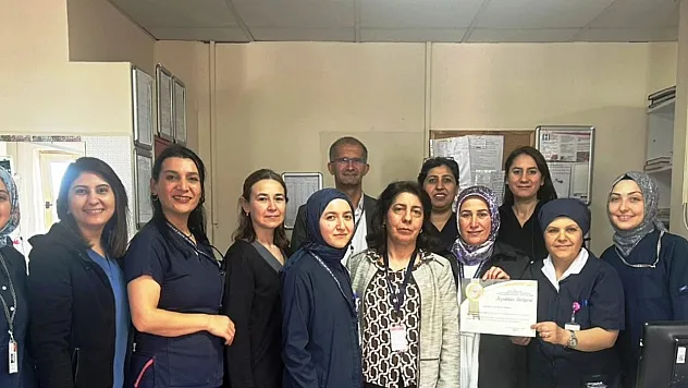 Kütahya Evliya Çelebi Eğitim Ve Araştırma Hastanesi'nin 'İnme Ünitesi'ne Teşekkür Belgesi